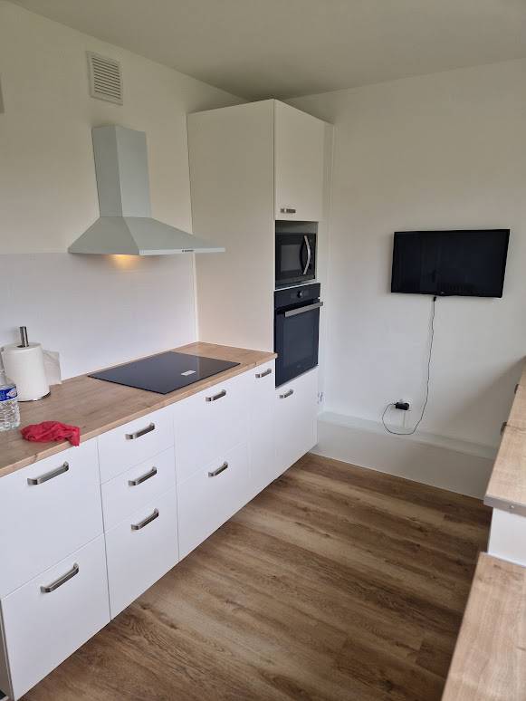 Pose d'une cuisine IKEA selon plan fourni par le client