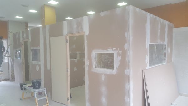 Réalisation des bandes joints sur Marseille 13009